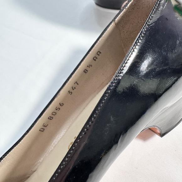 Salvatore Ferragamo Women's Shoes Black Leather Low  Heel Size 8.5 AA - Picture 2 of 12